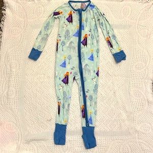 Little Sleepies. 18-24 months. Frozen print.